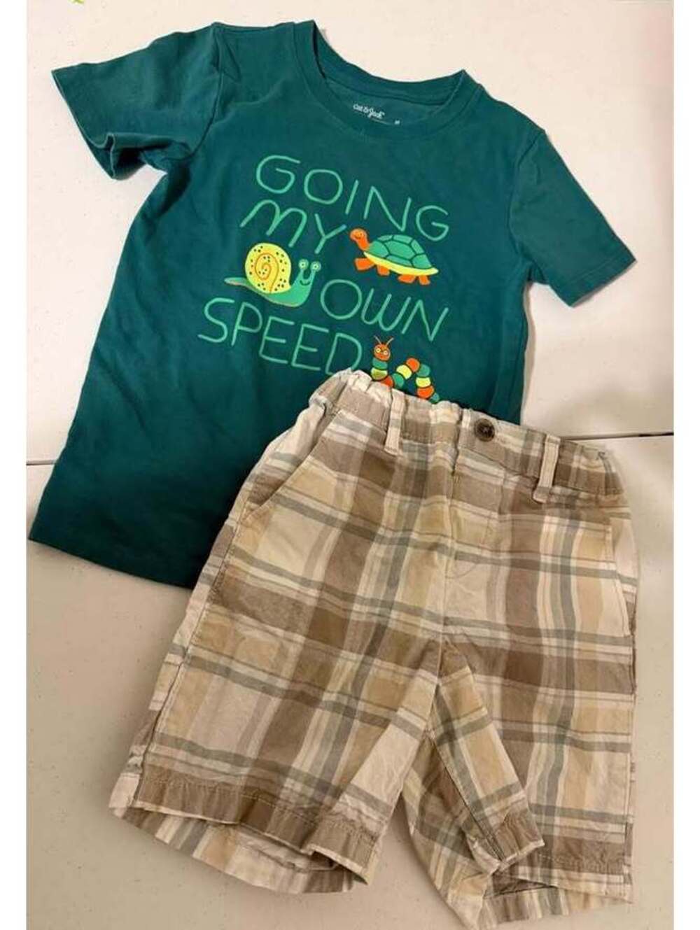 Cat & Jack T-Shirt and The Children's Place Shorts Set Size 5T
